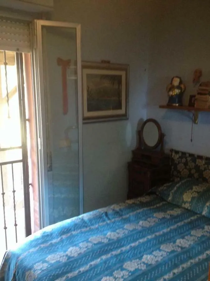 Homestay Carly & Dane Vacation House Taormina Italy