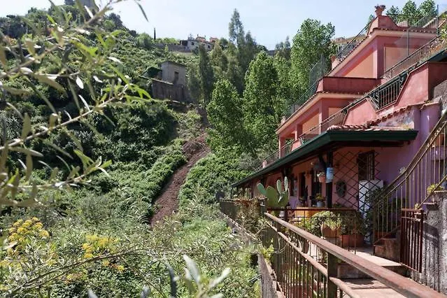 Privatunterkunft Carly & Dane Vacation House Taormina Italien